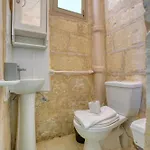 The Delimara Lighthouse - A Unique, Cultural By 360 Estates Apartamento