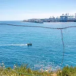 The Delimara Lighthouse - A Unique, Cultural By 360 Estates Apartamento *