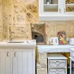 Apartamento The Delimara Lighthouse - A Unique, Cultural By 360 Estates Marsaxlokk