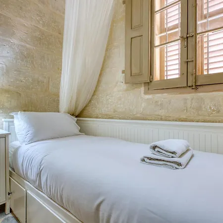 The Delimara Lighthouse - A Unique, Cultural By 360 Estates * Marsaxlokk