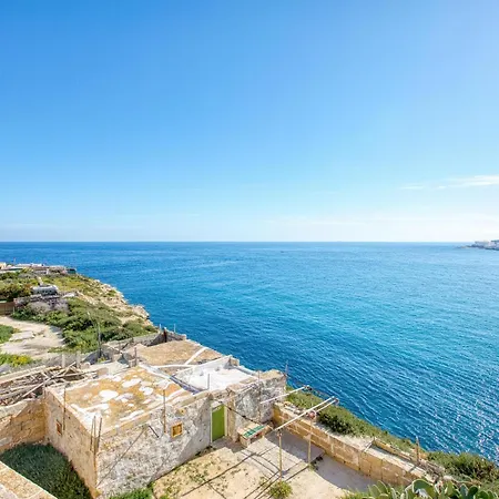 The Delimara Lighthouse - A Unique, Cultural By 360 Estates * Marsaxlokk
