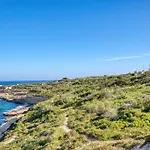 Apartmán The Delimara Lighthouse - A Unique, Cultural By 360 Estates Marsaxlokk