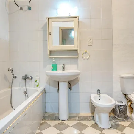 The Delimara Lighthouse - A Unique, Cultural By 360 Estates Apartment