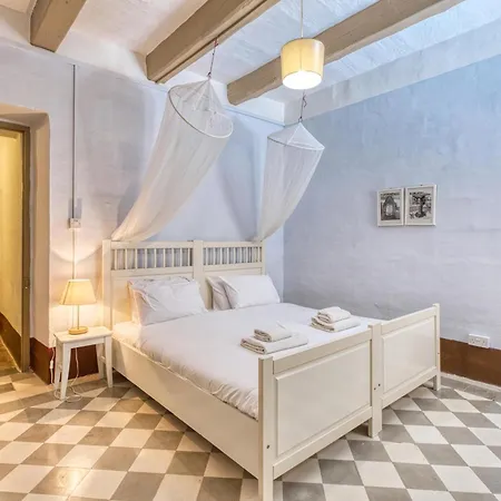 Apartment The Delimara Lighthouse - A Unique, Cultural By 360 Estates