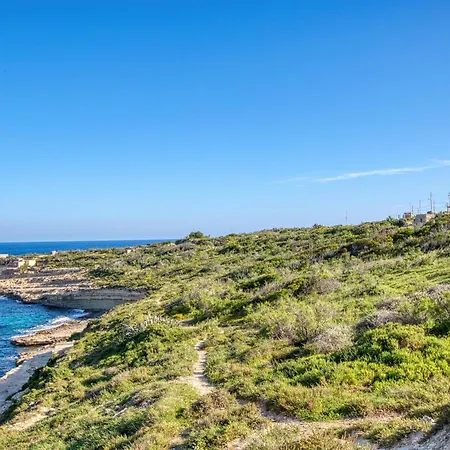 Apartment The Delimara Lighthouse - A Unique, Cultural By 360 Estates Marsaxlokk