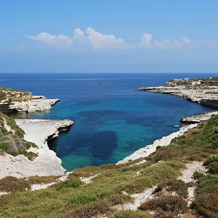 Apartment The Delimara Lighthouse - A Unique, Cultural By 360 Estates Marsaxlokk