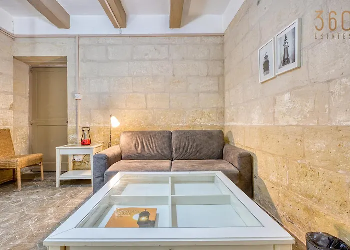 Apartament The Delimara Lighthouse - A Unique, Cultural By 360 Estates Marsaxlokk