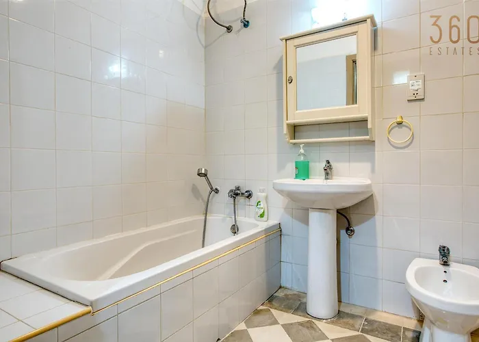 The Delimara Lighthouse - A Unique, Cultural By 360 Estates