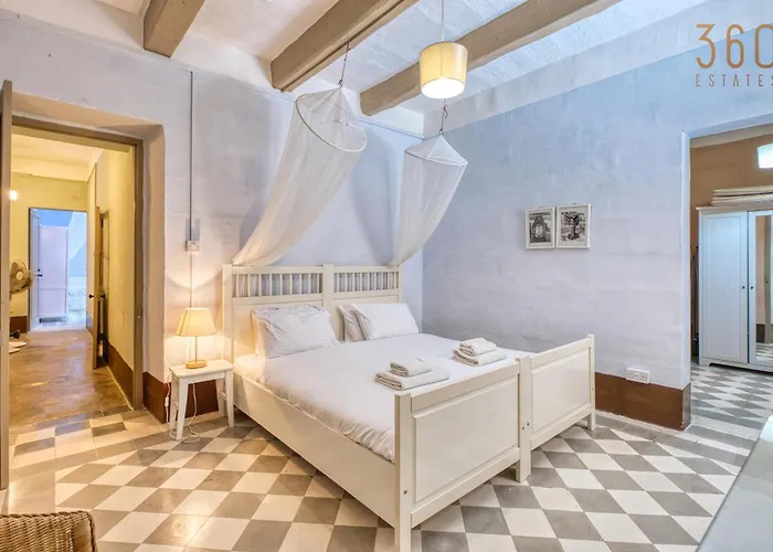 Apartament The Delimara Lighthouse - A Unique, Cultural By 360 Estates