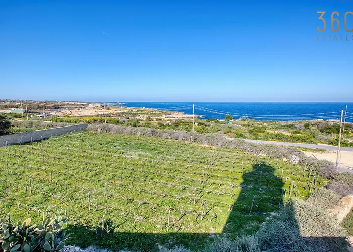 The Delimara Lighthouse - A Unique, Cultural By 360 Estates * Marsaxlokk