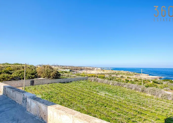 Apartament The Delimara Lighthouse - A Unique, Cultural By 360 Estates